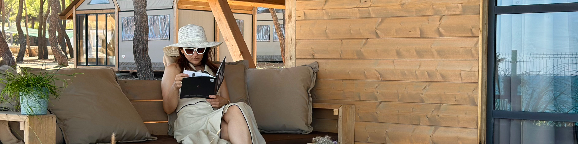 Spiaggia dell Gallico Marina 🏖️ Calabria, Italia - caratteristiche  dettagliate, mappa, foto, image size:1944x486