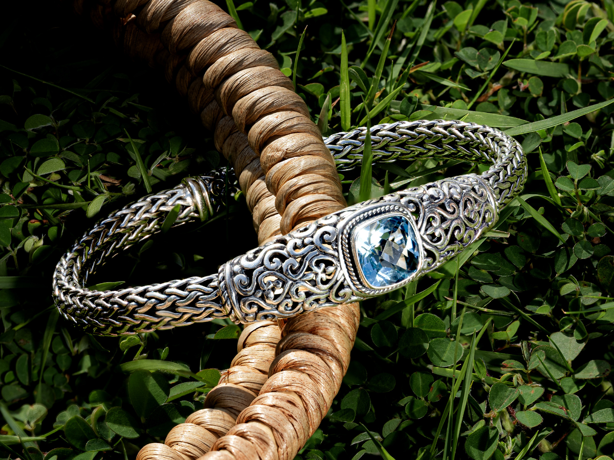 MEGHAN BRACELET